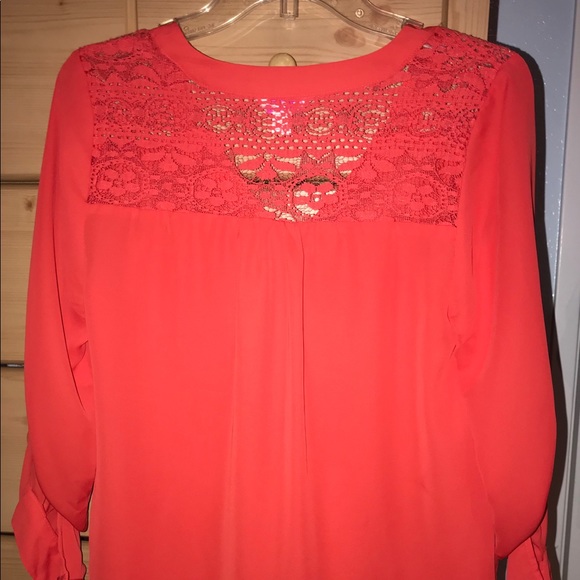 Blouse - Picture 2 of 2